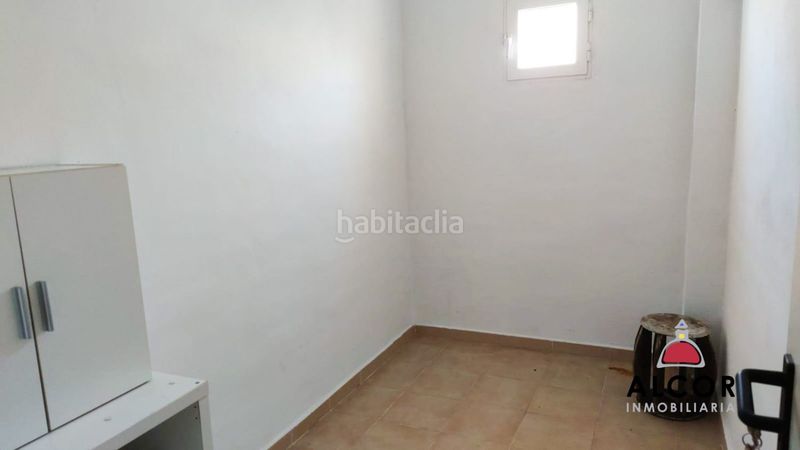 Foto c93663b8-29e1-4a27-9ef0-23a6cd49e936. Pis amb aparcament a Costa Marfil Oropesa del Mar