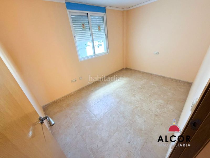 Foto da55aed8-74c6-456c-b3a3-68ee5b260c6c. Pis amb aparcament a Alcalà de Xivert