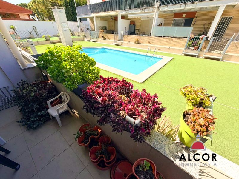 Foto b1113ee6-d075-4065-b75d-50c31b5ba5bd. Dúplex amb aparcament piscina a Papa Luna - Platja del Gurugú Benicarló