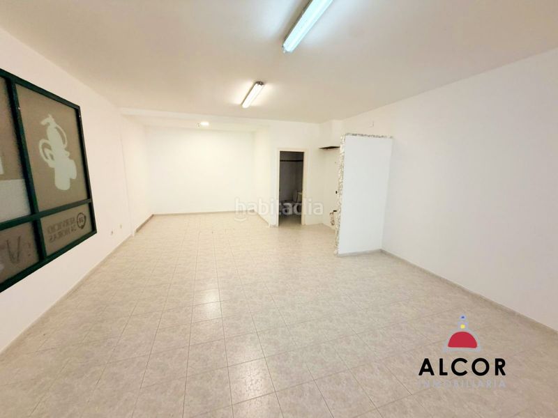 Foto b28cc0ca-8112-4278-bf39-1f199ca83c98. Local comercial a San Jorge
