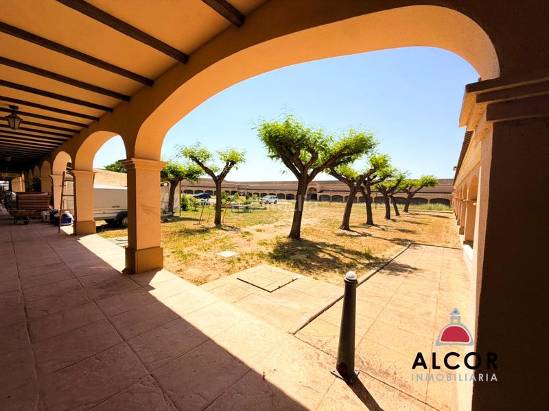 Foto be40d787-5994-4930-a832-008aca6f13ff. Local comercial a San Jorge