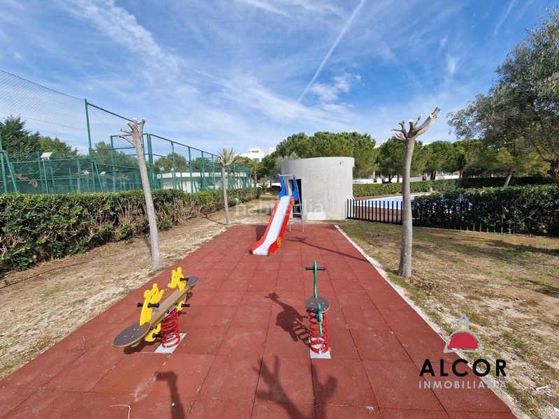 Foto 81f72e0c-c0dc-4f96-85c9-3b65c1563684. Pis amb aparcament a San Jorge