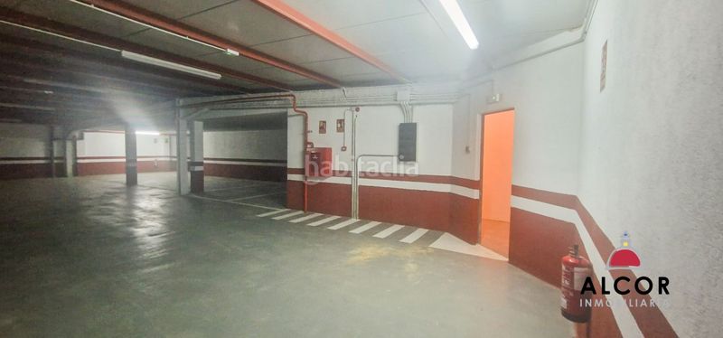 Foto 807e1c68-8314-4f13-a9e3-6ae4e6e51188. Aparcament cotxe a Pueblo Benicarló