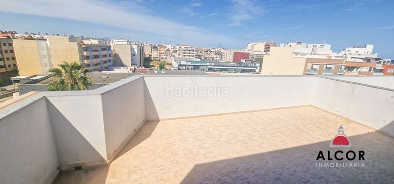 Foto 6307b954-e097-4e5b-a3b9-c47897ddb259. Pis a Papa Luna - Platja del Gurugú Benicarló
