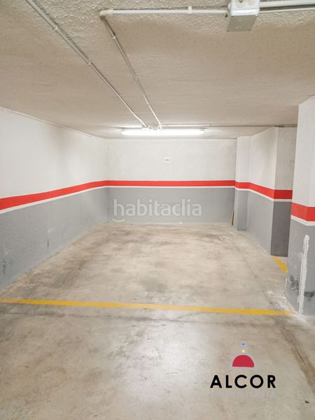 Foto 029014da-b32d-4fdc-82a4-27af123e5a23. Aparcament cotxe a Casco Urbano Vinaròs