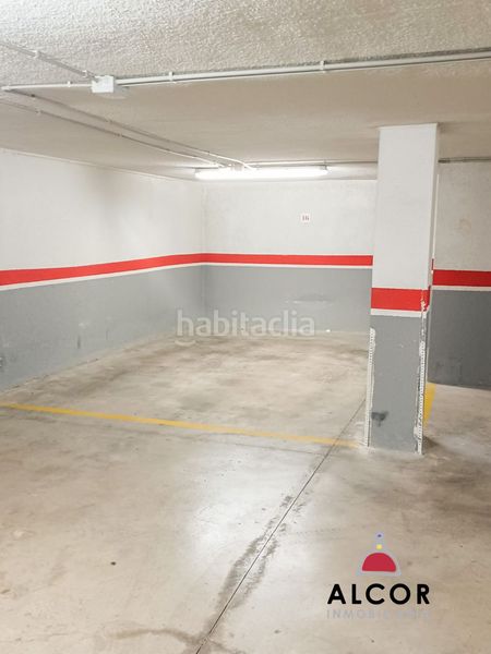 Foto 070bb6ac-0f6f-4ea1-8b11-7c8228999993. Aparcament cotxe a Casco Urbano Vinaròs