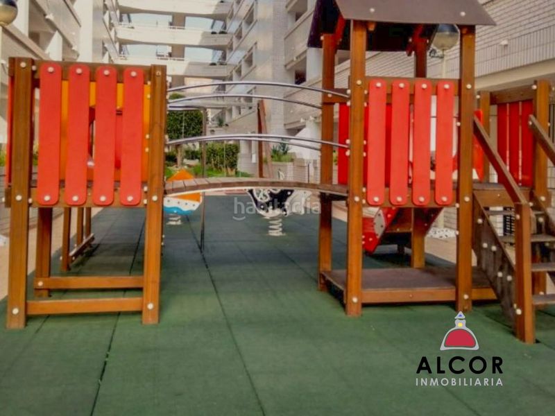 Foto 477cbceb-e490-4d6c-8cd2-d64953efd34b. Pis amb aparcament a Playa Coral - Torremar Oropesa del Mar