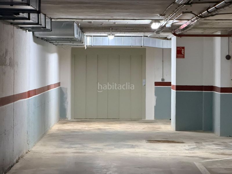 Foto 08115d02-f493-438d-b577-b3d4fad9fc58. Aparcament cotxe a Pueblo Benicarló