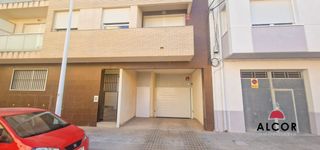 Aparcament cotxe a Pueblo. Garaje en venta en casco urbano.