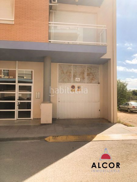 Foto aa05c494-e78a-434a-bb7f-ecb630d06ec8. Aparcament cotxe a Pueblo Benicarló