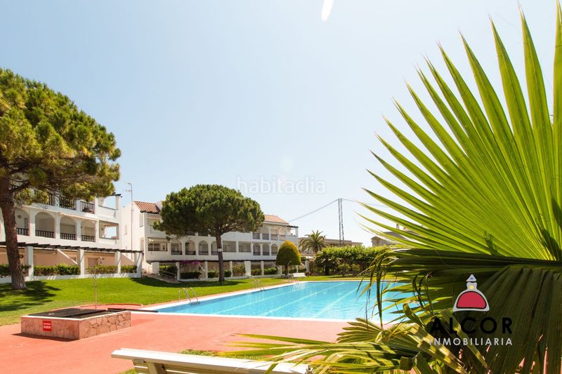 Foto c9a39f73-5444-4304-b535-d07761bba0be. Aparcament cotxe a Boverals-Saldonar Vinaròs