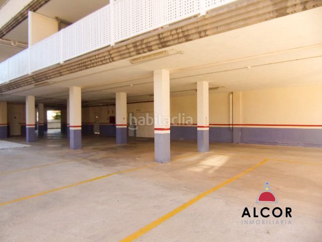 Foto 356dcec1-a17b-4343-a7a8-786859e3e641. Aparcament cotxe a La Volta Peñíscola