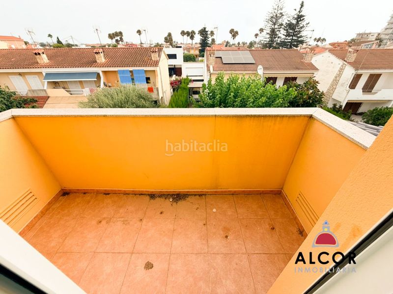 Foto 0f8ee868-2546-45dc-9e6c-15b76a75cc4b. Casa adossada amb aparcament piscina a Papa Luna - Platja del Gurugú Benicarló