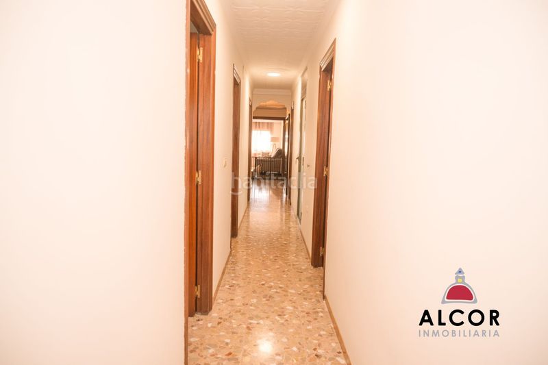 Foto 021c873b-59e9-43c1-8226-a06f5b020e10. Casa amb aparcament a Casco Urbano Vinaròs