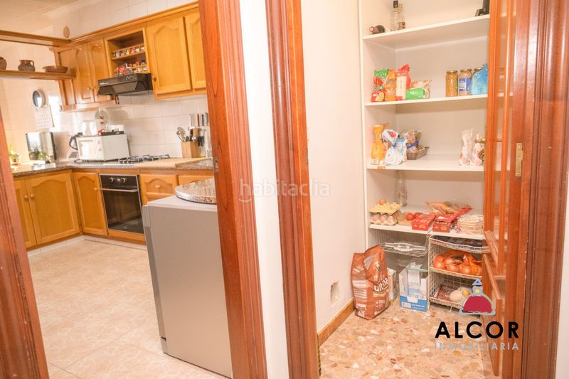 Foto 0c65e597-5c40-45fa-9ca1-68a16e4aa76d. Casa amb aparcament a Casco Urbano Vinaròs