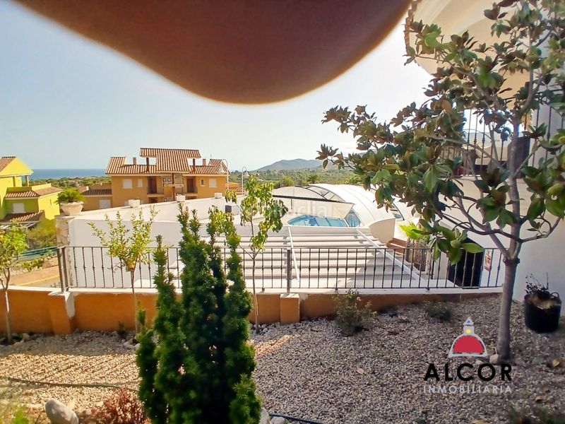 Foto bd74b8a2-eecd-455a-a9ac-69cf50eb4505. Chalet mit heizung parking in Costa Sur Peñíscola