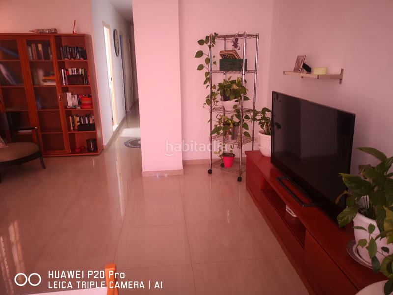 Foto e8f7d2d9-1a67-4a52-9795-c42de143fb3b. Lloguer pis a avinguda de sant josep de la muntanya 16 a Valencia