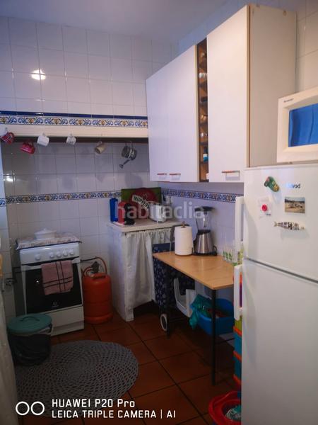 Foto 0e3b6c7b-60cf-438f-92f5-5f32fe4726f7. Alquiler piso en avinguda de sant josep de la muntanya 16 en Valencia