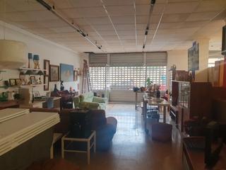 Local Comercial a Carrer del Periodista Gil Sumbiela