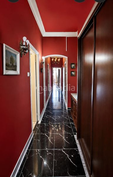 Foto be245ffa-9d66-4bcf-842a-f9bb0b78b042. Pis a La Petxina Valencia