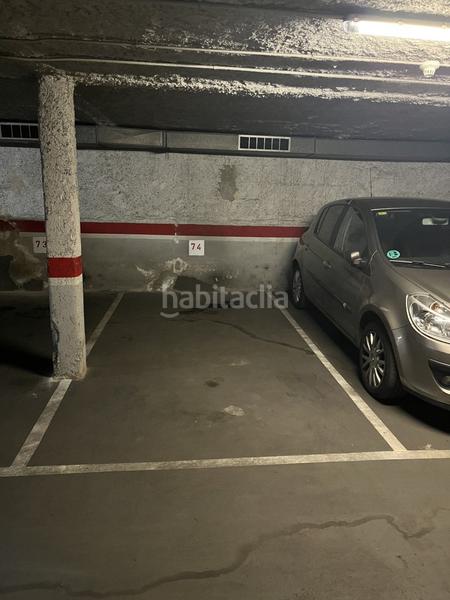 Foto d7e2c3ec-50f4-442a-b5cf-e09a604f9391. Autoparkplatz in Centre Badalona