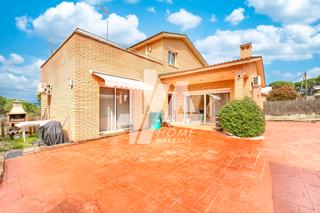 Chalet  Carrer camlies. Casa espectacular para todas las edades !! ven a verla...
