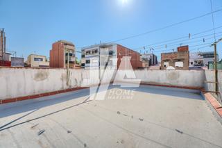 Appartement  Carrer de tarragona. Piso reformado con 40m2 de terraza uso privado