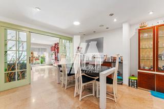 Etagenwohnung  Carrer de valència. Pisazo en la mejor zona de la ciudad al lado de la playa