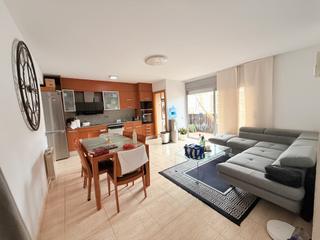 Attique  Avinguda de béjar. Ático dúplex con dos terrazas, parking y trastero semi nuevo
