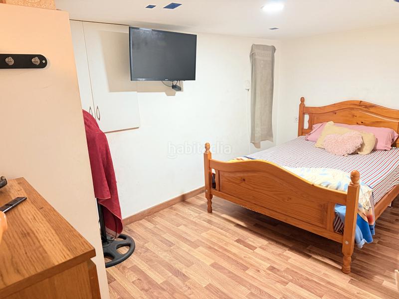 Foto 0813b192-9bba-42b4-ba55-f4d6fff88484. Flat in Llefià Badalona