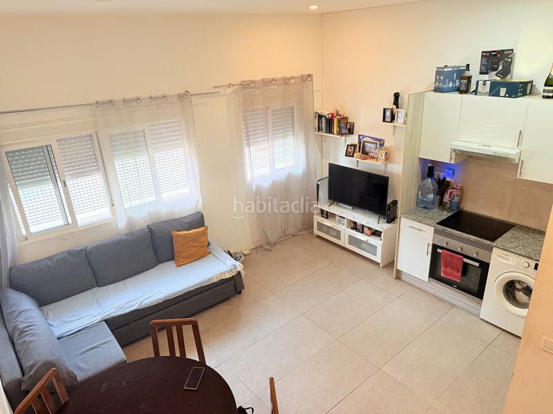 Foto 52f23d75-c185-4206-b477-0cee03daf56c. Flat in Llefià Badalona