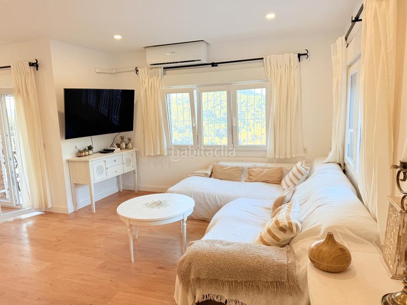 Foto bc88b833-4dfd-4bde-a833-e2fe06f154b8. Casa amb xemeneia calefacció aparcament piscina a Sant Feliu de Codines