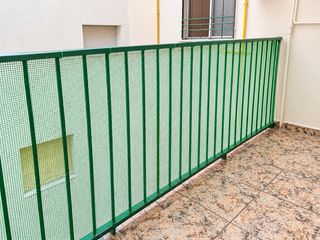 Pis  Carrer de la mare de déu del carme. Piso de 4 habitaciones para entrar a vivir