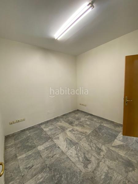 Foto 8d223b1f-83c4-4aa5-971b-4a582f85380f. Rent office space in vall 1 in Barri del Centre Terrassa