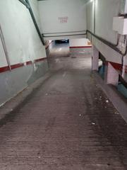 Autoparkplatz in Vazquez de mella 3