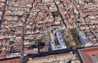 Business premise in LA BAIXADA 84