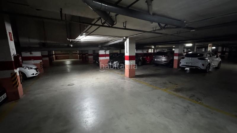 Foto 9b35f081-b80f-4917-b01f-56aa5b6d43db. Parking coche en pau marsal 152 en Cementiri Vell Terrassa