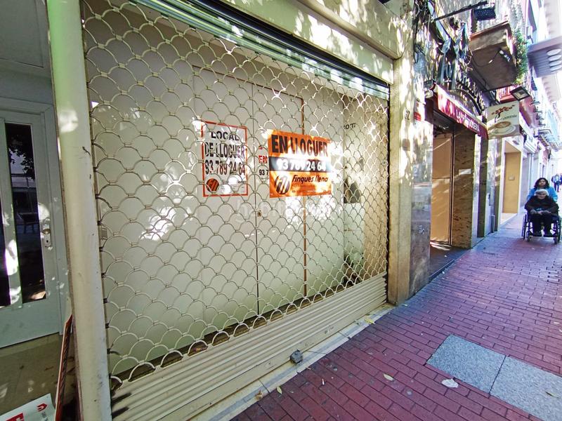 Foto 9c1cdff5-a2d2-4e6b-8fd8-75631347c76d. Location local commercial dans portal sant roc 62 dans Terrassa