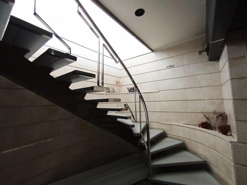 Foto 1d79e48b-d730-4cd7-8530-2c50ad2577c4. Lloguer nau industrial a martí diez 28 a Ca n'Aurell Terrassa