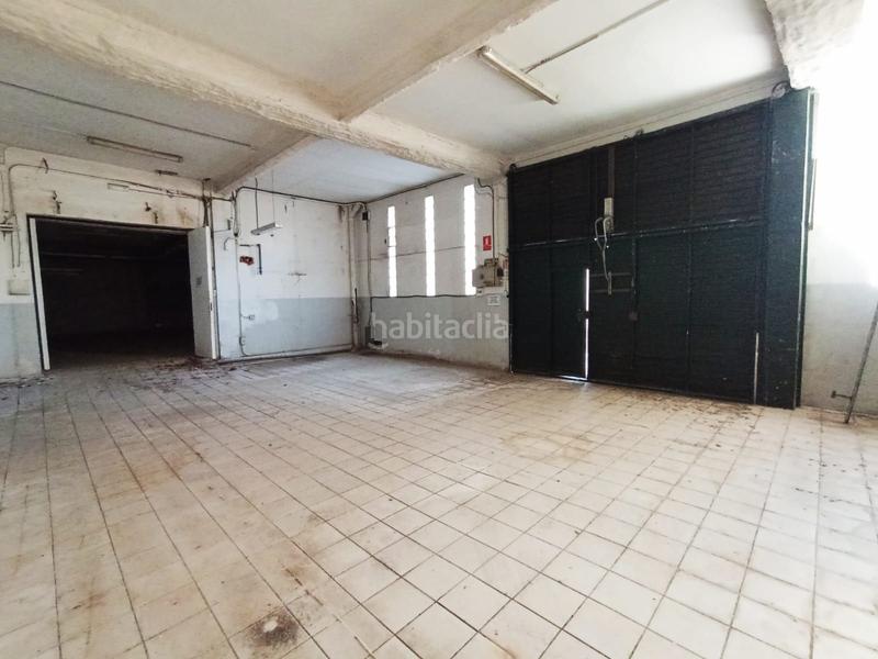 Foto 7bfbc93a-584f-44d8-af4c-0b3113968110. Location bâtiment à usage industriel dans martí diez 28 dans Terrassa