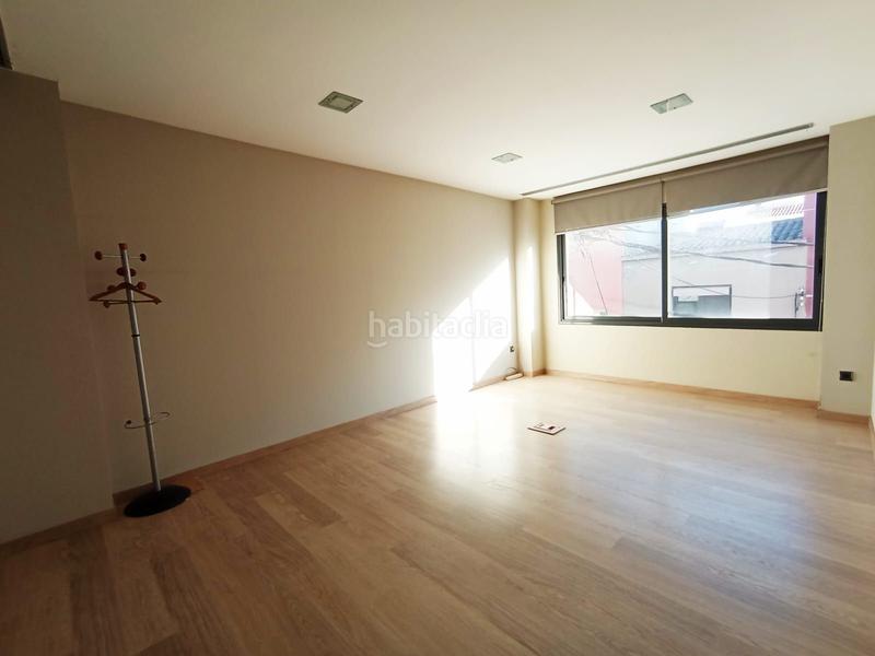 Foto da5afdc5-e8c4-4197-a126-193f2f97d230. Miete fabrikhalle in martí diez 28 in Ca n'Aurell Terrassa