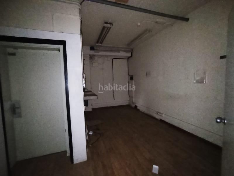 Foto eaf5ebe6-2d9a-44cb-a026-f4f454d1fe2d. Miete fabrikhalle in martí diez 28 in Ca n'Aurell Terrassa