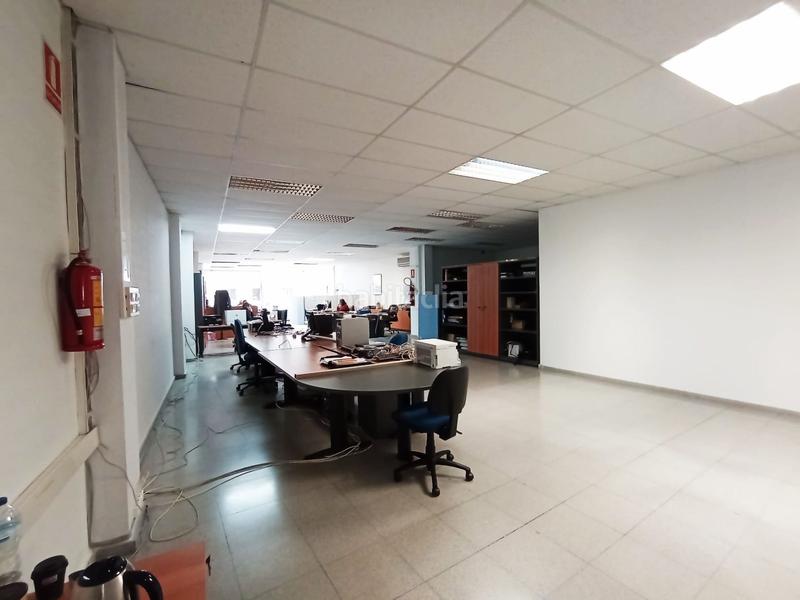 Foto 46ff2a8d-af24-40a8-b4f6-ab82a0a4b07b. Alquiler local comercial  de 265m2 al costat parc de sant jordi en Terrassa