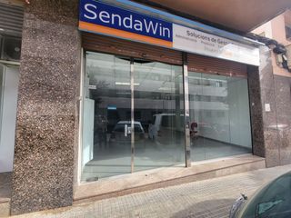 Miete Geschäftsraum in Volta 186. Local comercial de 265m2 al costat parc de sant jordi