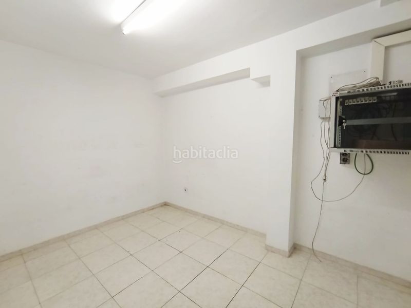 Foto f605a7e1-0763-4a15-9a1e-33ce01ff40a6. Lloguer local comercial a sant genis 3 a Barri del Centre Terrassa