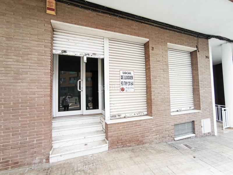 Foto 057a81f0-0def-44c6-b07f-22395ba521db. Lloguer local comercial a sant marc 36 a Ca n'Aurell Terrassa