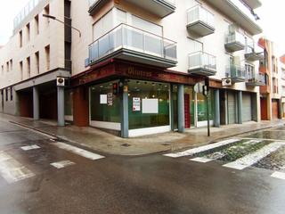Lloguer Local Comercial  De la creu gran. Local cantoner carrer creu gran amb mas adei