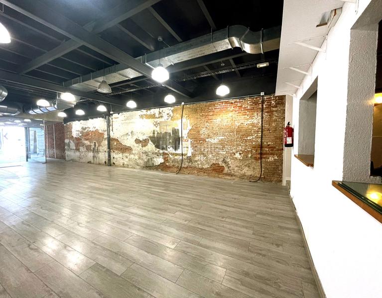 Foto 5ea18002-8378-4f5c-a755-6500f3f7e651. Rent business premise in iscle soler 3 in Barri del Centre Terrassa