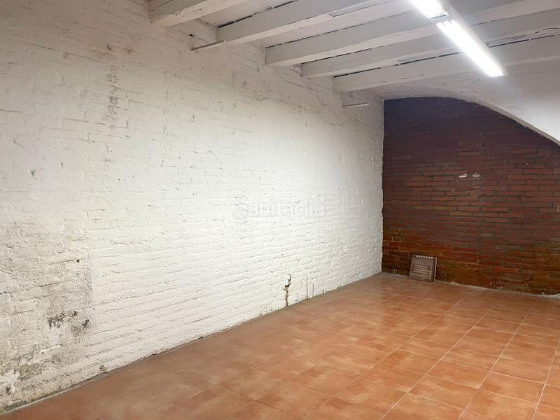 Foto 6fb9beee-afa1-46ba-a665-df4752beddf8. Rent business premise in iscle soler 3 in Barri del Centre Terrassa