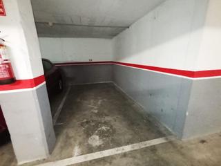 Miete Autoparkplatz  Matadepera. Pàrquing per moto a la carretera de matadepera